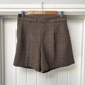 & Other Stories Shorts Women's UK 12 Multicoloured Houndstooth Wool Mix Side Zip - Picture 1 of 12