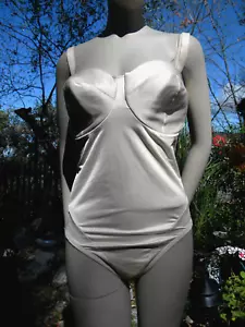 CACIQUE WOMEN'S TAN SPANDEX NYLON UNDERWIRE BODYSHAPER BODYSUIT SZ 40D - Picture 1 of 8