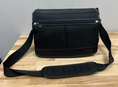 Estuche para cámara Nikon 11914 bolsa mensajero correa ajustable negro bolsillos acolchados Foto 1 de 4