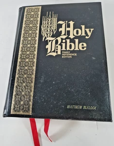 Holy Bible Family Reference Edition Black Cover C1971 Matthew Blalock on Front - Picture 1 of 23