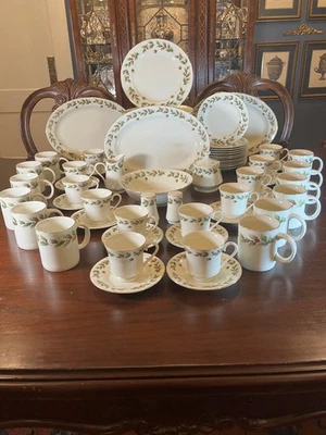 Holly Berry by World Bazaars - 69 Pieces of Vintage Holiday Dinnerware - Image 1 of 4