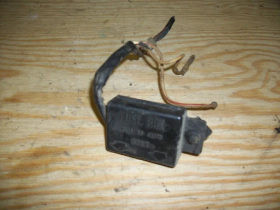 Kawasaki KZ750M KZ750 KZ 750 CSR 1982 doble caja de fusibles Foto 1 de 1