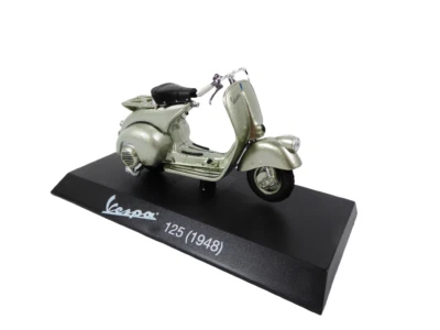 Vespa 125 1948 - 1/18 Maisto Véhicule Miniature Scooter Moto S0039 - Photo 1/4