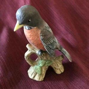 Porcelain (Ceramic) LEFTON Robin Bird Made in Japan - Picture 1 of 5