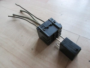 Freightliner Century Columbia Relay & Socket 12V 12AWG for OEM Fuse Box #M262KY - Foto 1 di 11