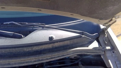 1996-2003 Ford Windstar Driver Left Windshield Wiper Arm Oem Blade Lever - Image 1 of 4