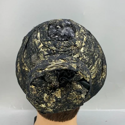 Chapéu turbante glam feminino vintage preto e dourado lantejoulas enrugadas retrô Hollywood - Imagem 1 de 4