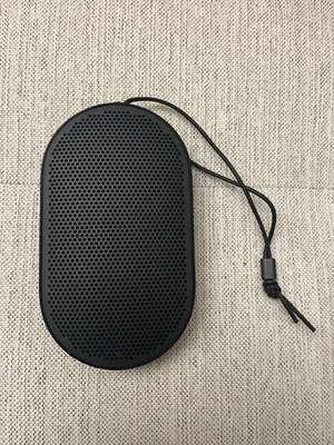 Altavoz Bang & Olufsen Beoplay P2 Foto 1 de 3