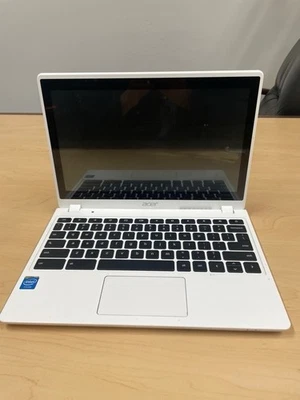 Acer Chromebook 11 C720 11.6″ Chrome OS Laptop, Intel Celeron 1.4 GHz, 4GB 32 GB - Image 1 of 4