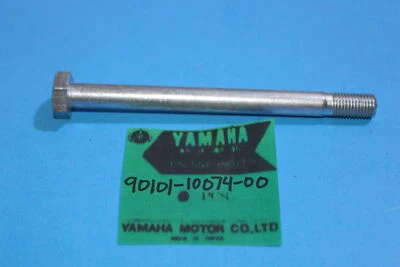 PERNO YAMAHA GENUINO NUEVO, HEXÁGONO OEM# 90101-10074-00 Foto 1 de 4