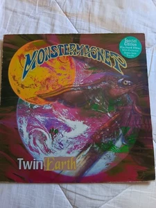 Monster Magnet - Twin Earth - Special Edition Etched Vinyl - Picture 1 of 5