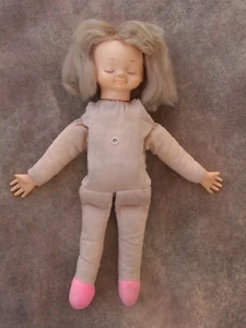 Vintage Patty Prayer Baby Puppe Niresk Stoffkörper mit Vinyl Bad Hair keine Stimme - Bild 1 von 4