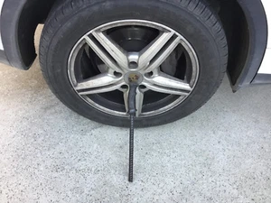 12"  Black Iron Tire Thumper bat w/molded rubber anti-slip grip. Car jack tool. - Picture 1 of 4