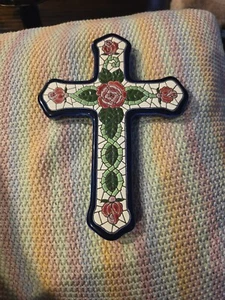 Ceramic Hand Painted Cross Crucifix - Picture 1 of 7