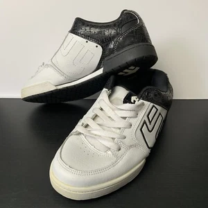 2011 etnies Charter Leather Skate Shoes Boys Size 6 Black/white - Picture 1 of 9