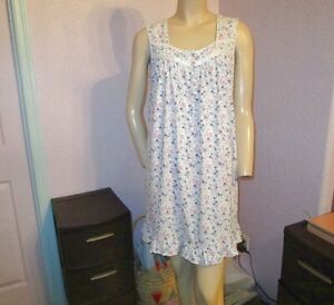 Eileen West DITSY FLORAL Babydoll Size M NIGHTGOWN Ruffle LACE Shift SLEEP Dress