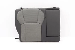 2024 - 2026 SUBARU CROSSTREK ASIENTO TRASERO DERECHO CUBIERTA DE COJÍN SUPERIOR OEM GRIS_PGC - Imagen 1 de 15