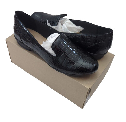 Mocassino slip on Clarks Collection Sara Poppy nero coccodrillo taglia 11 nuovo