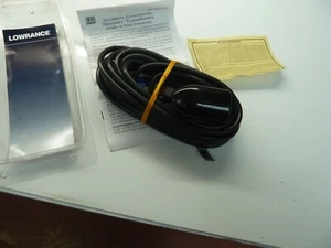 Transductor skimer de montaje en popa Lowrance 106-72 HST-WSBL - Imagen 1 de 2