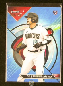 2023 Finest Blue Refractor Gabriel Moreno - Picture 1 of 2