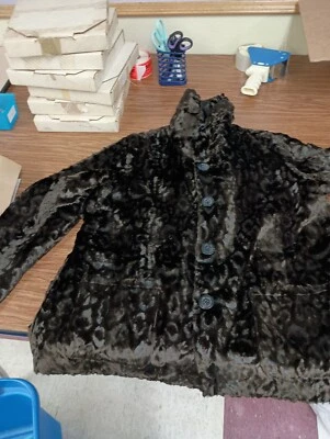 Chaqueta de abrigo negra reversible de piel sintética marrón Chicos Foto 1 de 4