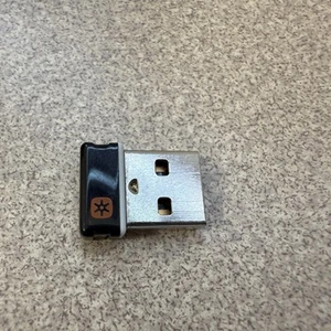 OEM Logitech Unifying Receiver Dongle for Keyboard and Mouse M325 M315 M515 M510 - Photo 1/2