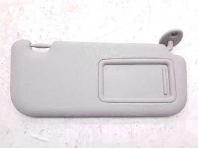 17-18 TOYOTA COROLLA IM ПАССАЖИРСКОЙ СТОРОНЕ СОЛНЦЕЗАЩИТНЫЙ КОЗЫРЕК В СБОРЕ  - Изображение 1 из 4