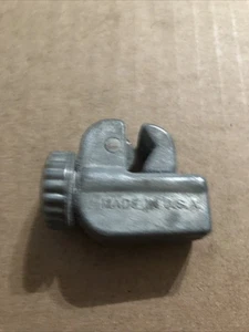 TINY Tool Tube Pipe Cutter 1/8” To 5/8” Made in  USA ! - Picture 1 of 3