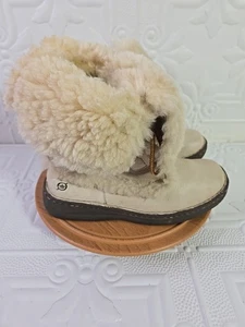 Botas de invierno Born Shearling para mujer 8 forradas de cuero crema plegables con cordones - Imagen 1 de 19