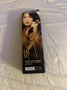 Nudestix x Glamzilla Dirty 30 Blush Kit Dirty 30, Thriving & Flirty NIB - Picture 1 of 3