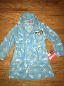 NWT Wii Fleece Bath Robe Bathrobe Size S 4/5 - Picture 1 of 2
