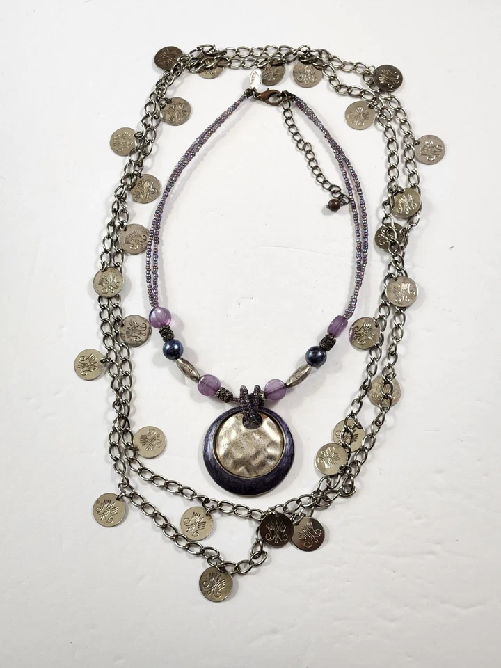 Juego de 2 Collares Capas Tono Plateado Moneda Cadena Cuentas Púrpura Laura Ashley Boho Foto 1 de 4