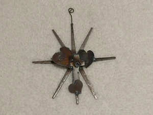 Studio Brutalist Iron Metal Wall Sculpture Spikes Hearts Industrial 8" X 6" - Picture 1 of 10