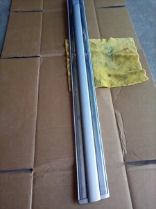 1990-1994 LINCOLN TOWN CAR LH FRONT DOOR TRIM MOLDING OEM Paint AF - Picture 1 of 7
