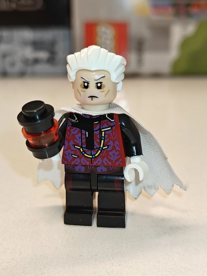 Marvel Super Heroes The Collector SDCC Custom Lego Minifigure Taneleer Limited - Image 1 of 3