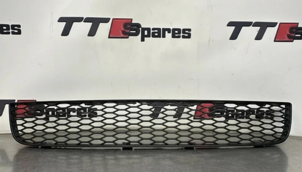 Rejilla inferior central Audi TT 1998-2006. 8N0807683A... Foto 1 de 1