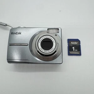 Kodak EasyShare C813 8.2MP Digital Camera Tested Works + 1GB SD Card **READ** - Picture 1 of 8