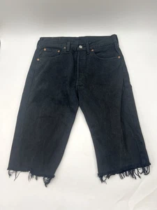 Levi's Demin Shorts W31 L14 Uomo Nero 501 Vintage Retrò Y2K Sfilacciato Estivo - Foto 1 di 11