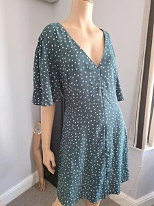 Asos Ladies Green Spot Summer Dress Size 22 BNWT - Picture 1 of 12