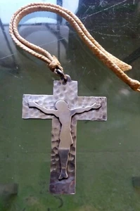 Jean Despres - Kruzifix - Metall versilbert 60er Jahre / signiert - Picture 1 of 2