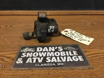 Throttle & Kill Switch Hand Control # 84M-82720-00-00 Yamaha 1988 Exciter 570 Foto 1 de 4