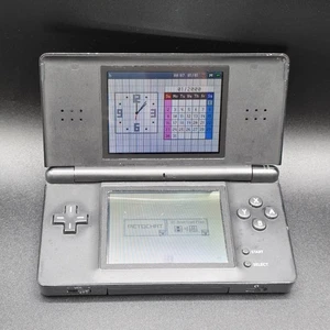 Nintendo DS Lite (Schwarz) USG-001 Handheld-Konsole lose Scharniere - Bild 1 von 14