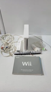 Nintendo Wii Console RVL-001 With Cords And Controllers White TESTED WORKS - Picture 1 of 3