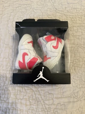 Nike - Jordan 1 Botín Cuna 1c Blanco/Corredor-Rosa. Foto 1 de 4