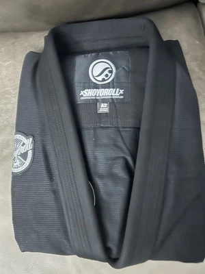 SHOYOROLL METALIZADO PLATA NEGRO GI TALLA A2 BJJ KIMONO GI NUEVO Foto 1 de 4