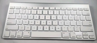 GENUINE Apple Mac Wireless Bluetooth Keyboard A1314 -Tested and Verified Working - Image 1 of 4