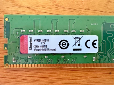 16GB Kingston KVR26N19D8/16 DDR4 RAM 2666 RAM - Bild 1 von 2