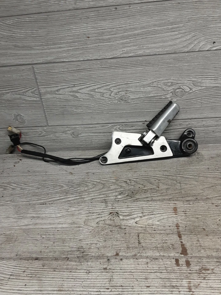 90 85-07 Yamaha Vmax1200 VMAX 1200 1990 clavija delantera derecha montaje rectificador  Foto 1 de 4