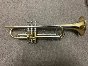 Holton Stratodyne Bb Trumpet - Picture 1 of 8