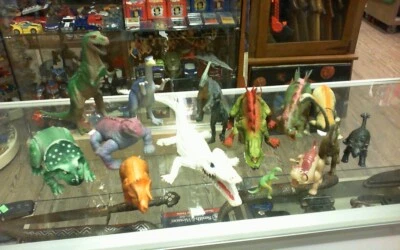 lote de 15 Definitely Dinosaurs, imperial 1985, y marcas misceláneas. Foto 1 de 4